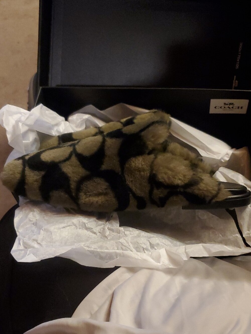 Coach Plush Signature Sherling Slippers in Olive and Black - Picture 3 of 6